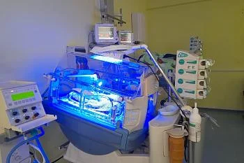 Врачи областной больницы и перинатального центра спасли беременную женщину и ее малыша Врачи областной больницы и перинатального центра спасли беременную женщину и ее малыша